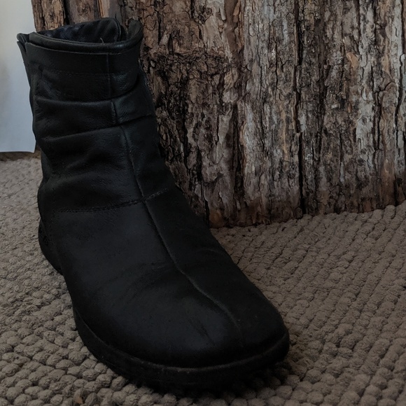 Teva Flat 0 to 1/2 Teva waterproof leather slouch boots